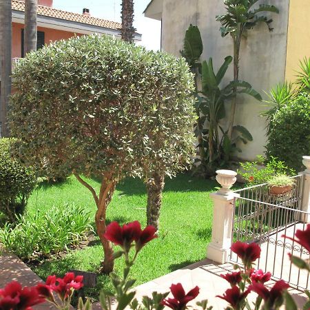 Sicily For You Apartment 阿奇雷亚莱 外观 照片